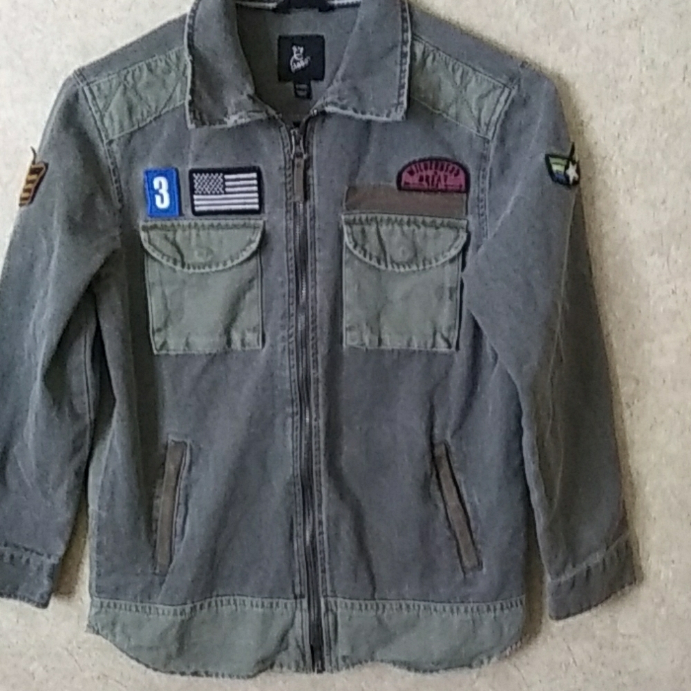 Green art class jacket